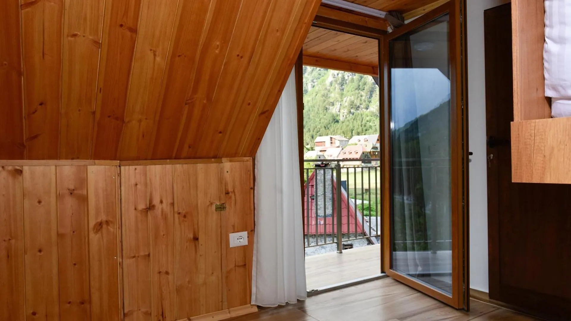 Hotel Zallina Theth